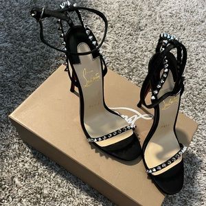Louboutin so me 100 MM